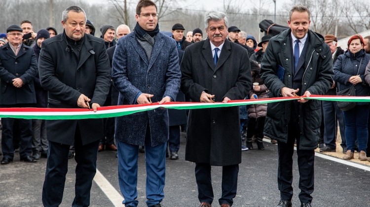 Access Road to M5 Motorway in Hungary Inaugurated by Gulyás