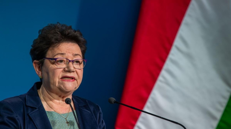 Russian Vaccine To Be Used First In Budapest, Says Chief Medical Officer - XpatLoop.com