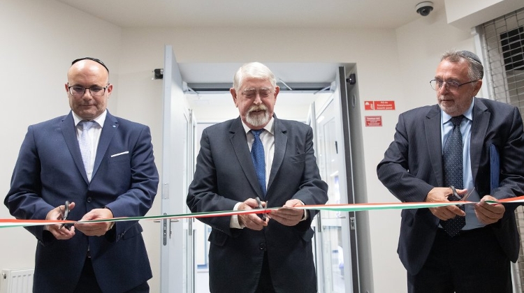Jewish Charity Hospital Inaugurated in Budapest