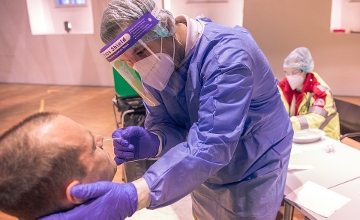 New Restrictions Aim to Stem Spread of Omicron Variant in Hungary New Restrictions Aim to Stem Spread of Omicron Variant in Hungary