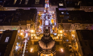 What's New at Budapest's Most Popular Christmas Market by St Stephens Basilica