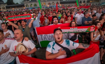 Fans' Conduct in Spotlight as Hungary Play England in Sell-Out World Cup Qualifier Fans' Conduct in Spotlight as Hungary Play England in Sell-Out World Cup Qualifier