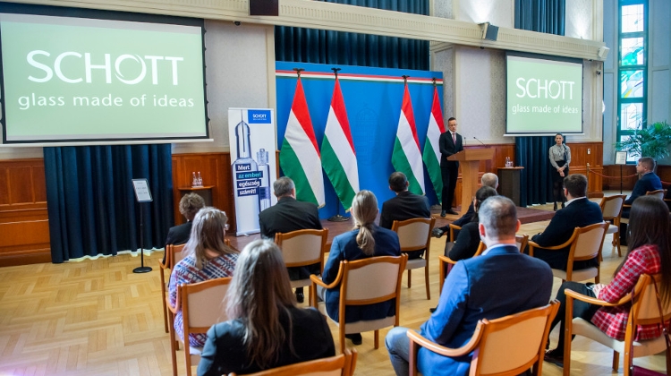 Schott Hungary Plans HUF 28 Billion Expansion