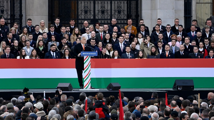 “No Hungarian Should Come Between Ukrainian Anvil and Russian Hammer", Says PM Orbán