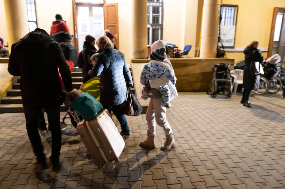 Over 200,000 Refugees Arrive From Ukraine to Date, FM Szijjártó Reported