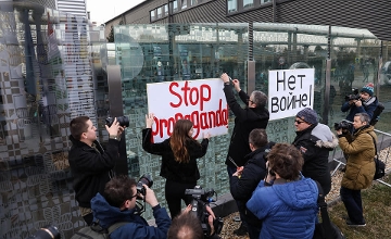 Opposition Holds Mass Demo Against Russian Propaganda at State Media HQ Opposition Holds Mass Demo Against Russian Propaganda at State Media HQ