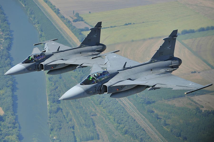 Serbian Civilian Aircraft Intercepted by Hungarian Gripens Over Bomb Threat