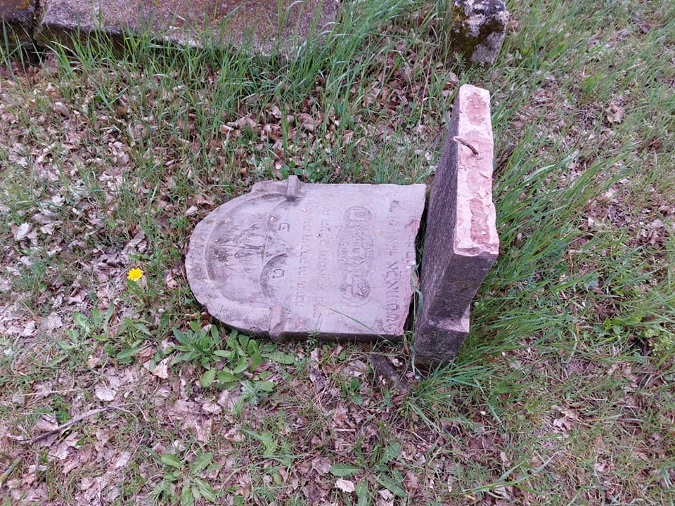 Gravestones Vandalised in Jewish Cemetery Near Budapest