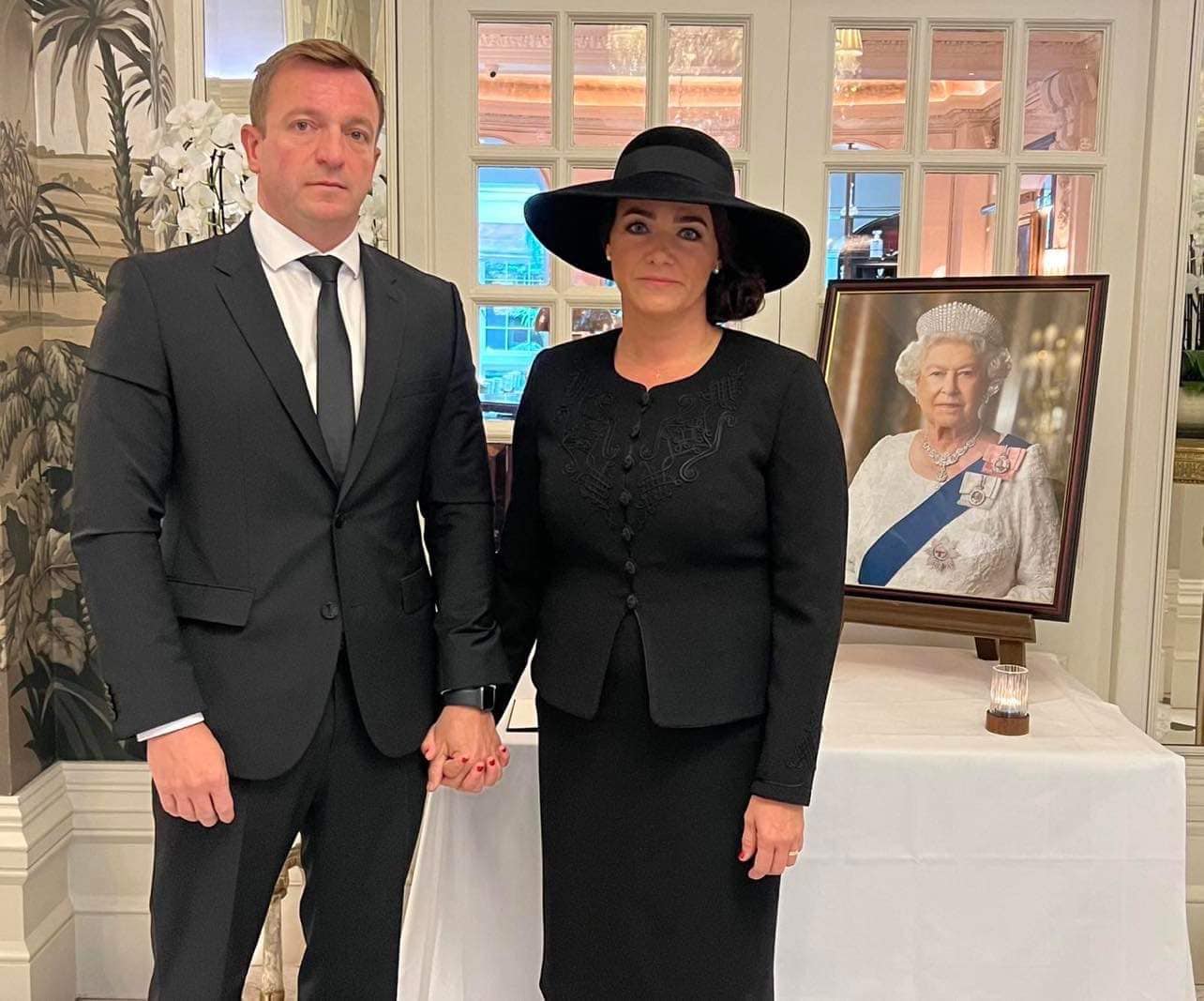 President Novák Bids Farewell to Elizabeth II
