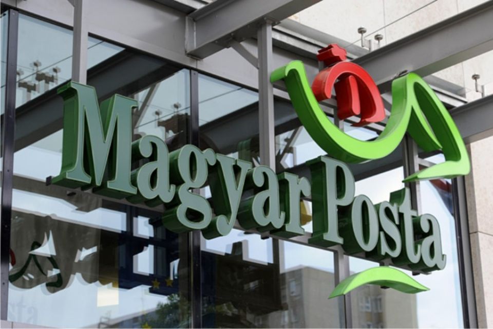1,000+ Staff Fired from Magyar Posta
