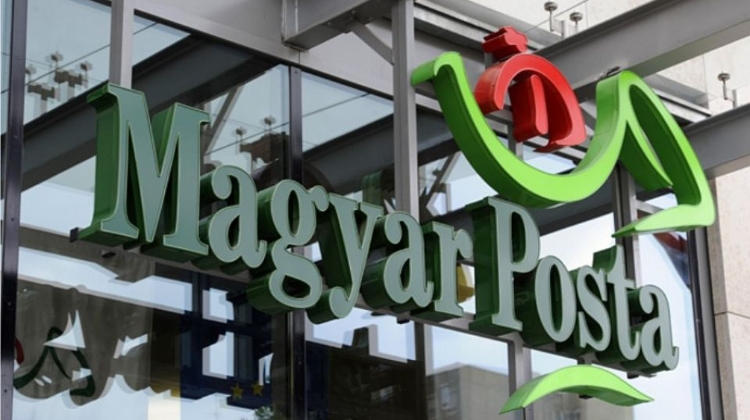 1,000+ Staff Fired from Magyar Posta