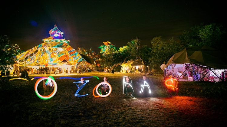 Video: 'Ozora Festival', Dádpuszta, 1 - 7 August