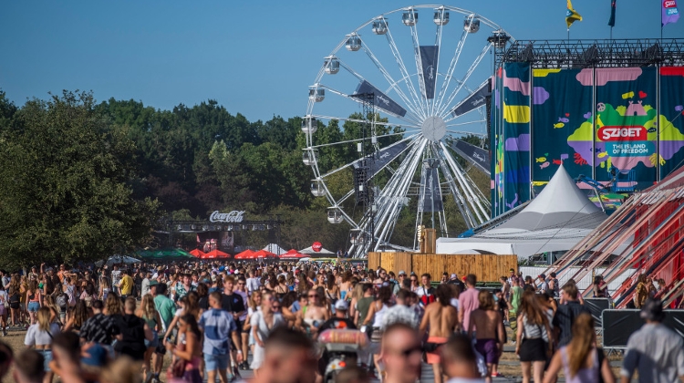 Sziget Festival Entertains 'Full House' on First Day