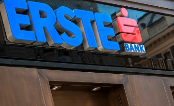 Analysis into Staggering Erste Bank Hungary Profit Increase: Revenue from Commissions & Fees Up 24% Analysis into Staggering Erste Bank Hungary Profit Increase: Revenue from Commissions & Fees Up 24%