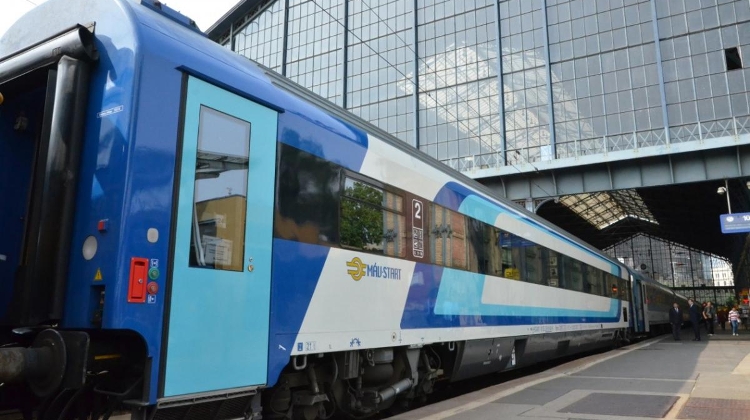 Modernization of Hungary’s Long-Distance Railway Passenger Transport Fleet Announced