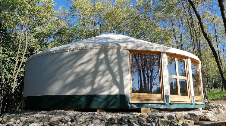 Watch: How Yurts Offer Cheap Solution to Living Costs Crisis in Hungary