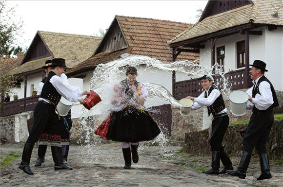 An Introduction To Hungary's Rich Folk Culture