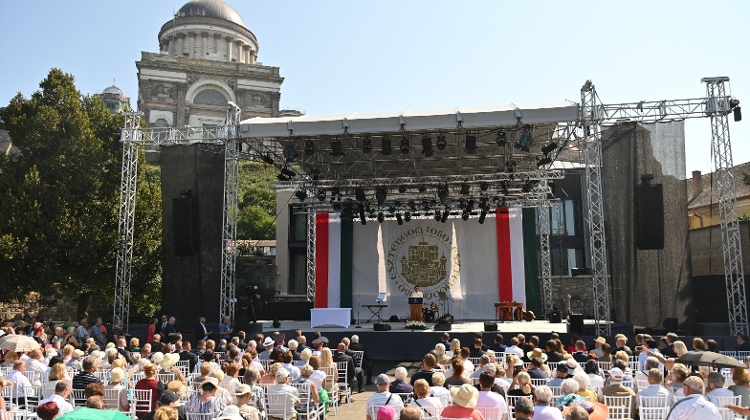 St. Stephen Is 'Common Denominator' in Hungary, Explains President During National Holiday Ceremony in Esztergom