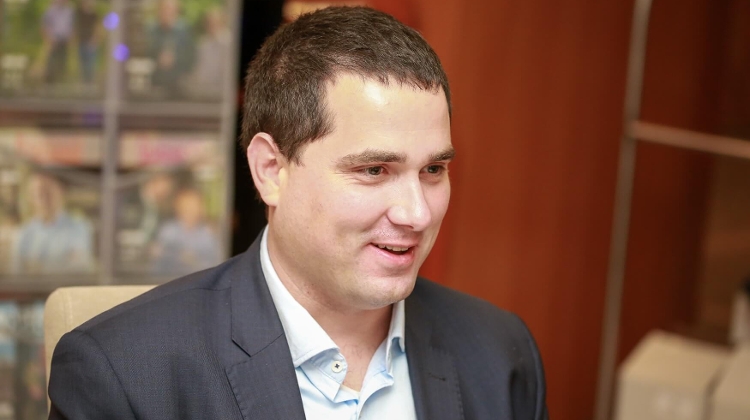 Tamás Dúzsi, Winemaker from Szekszárd Tamás Dúzsi, Winemaker from Szekszárd