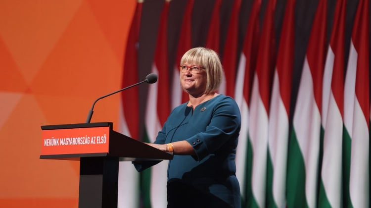 EU Migrant Quotas Unacceptable for Hungary, Says Fidesz MEP