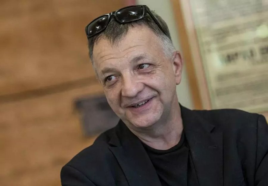 Pro-Fidesz Film Producer Elaborates on his Attack on Fidesz Oligarchs