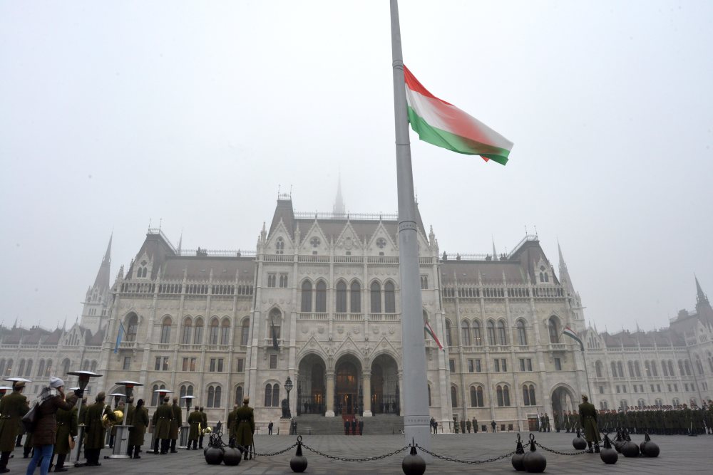 Why Was Flag Flown at Half-Mast in Front of Hungarian Parliament on Saturday?