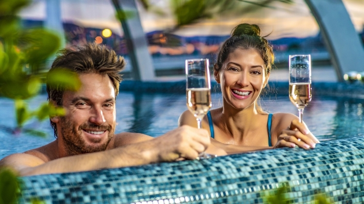 10 Top Tips for a Great Date in Budapest