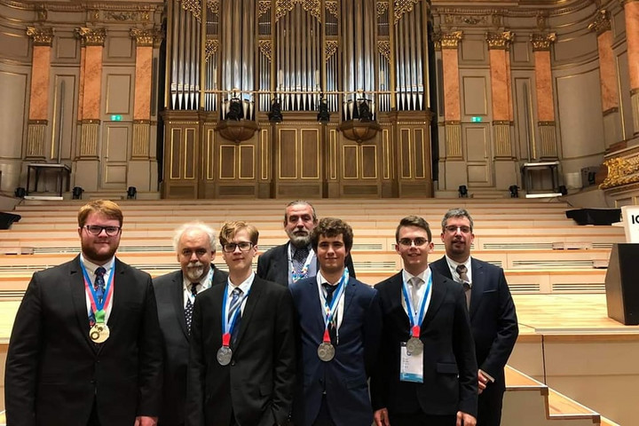 Students From Hungary Collect 1 Gold, 3 Silver Medals At International Chemistry Olympiad