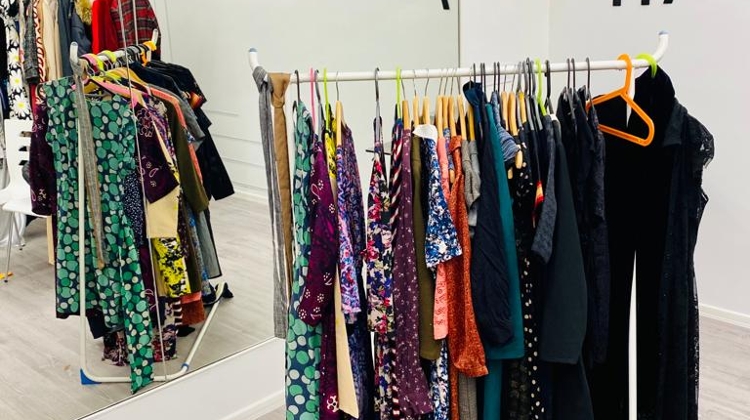 Green Friday Clothing Exchange, JOICO Budapest, 3 November