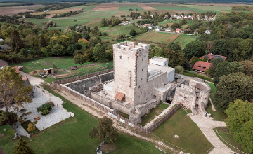 Lots More Castles in Hungary to Soon Go Up for Sale