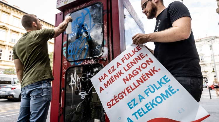 Unofficial Pissoirs: 6th District Mayor Acts Against Filthy Phone Booths in Budapest