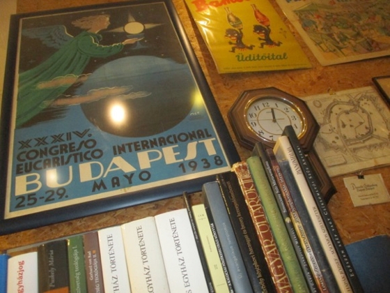 Top 10 Secondhand Bookstores in Budapest