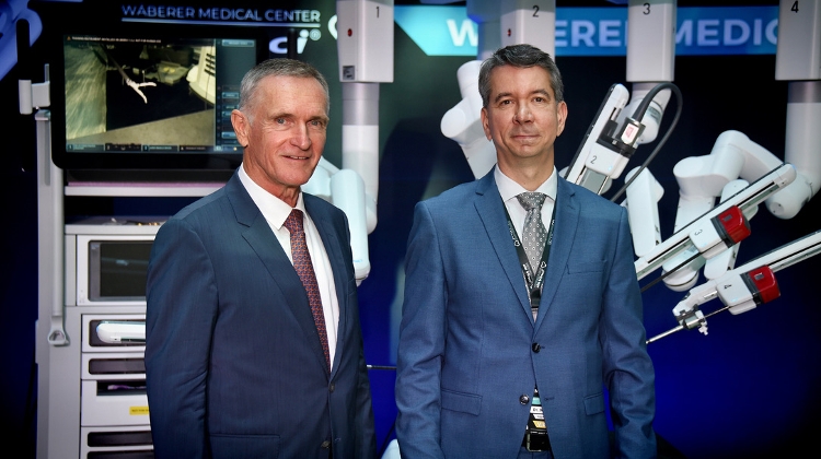 Robotic-Assisted Surgery at Wáberer Medical Center a First in Hungary