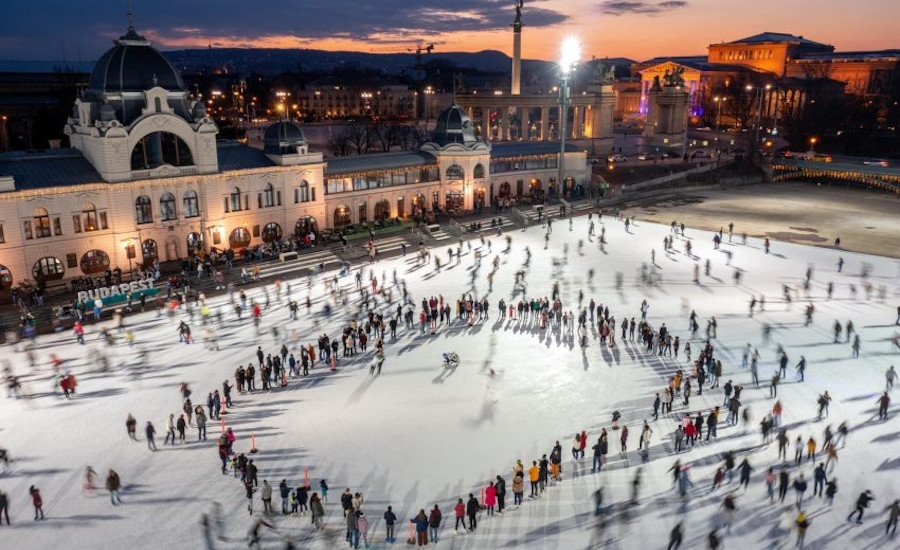 Insider's Guide: Ice Skating in Budapest - What to Know Before You Go