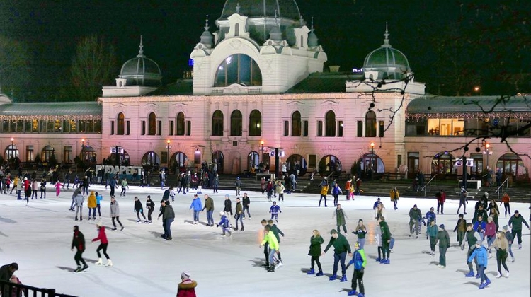Hazardous Chemical Found Next to Budapest Ice Rink