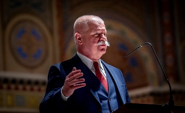 Official: 'Professional Non-EU Citizens' Can Apply for Hungarian Card - Magyar Kártya