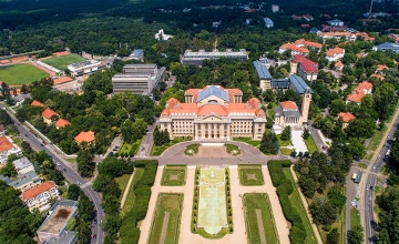 Foreign Students Flocking to University of Debrecen