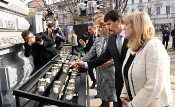 Victims Of Communism in Hungary Commemorated at House of Terror Museum in Budapest