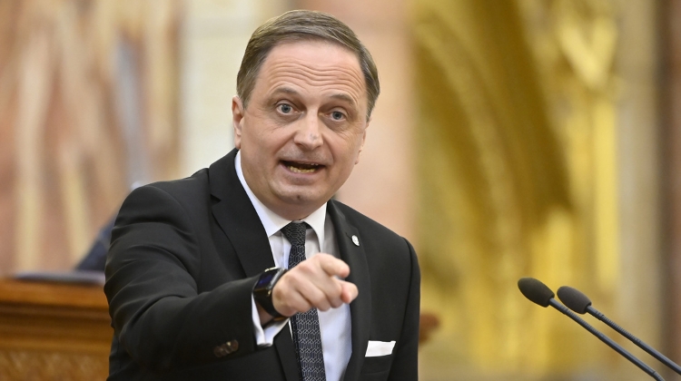 Opposition Protests Against Chinese Police Patrols In Hungary & “Dangerous Plan to Bring Half a Million Asian Migrant Workers to Hungary”