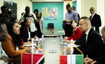 Hungarian and Indonesian FM's Share Concerns About Crisis in Middle East Coupled With “An Increasingly Warlike Mood in Europe”