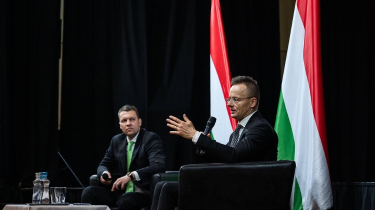 Hungary to Continue Rejecting Migrants, Regardless of EU Migration Pact, Declares Foreign Minister Hungary to Continue Rejecting Migrants, Regardless of EU Migration Pact, Declares Foreign Minister