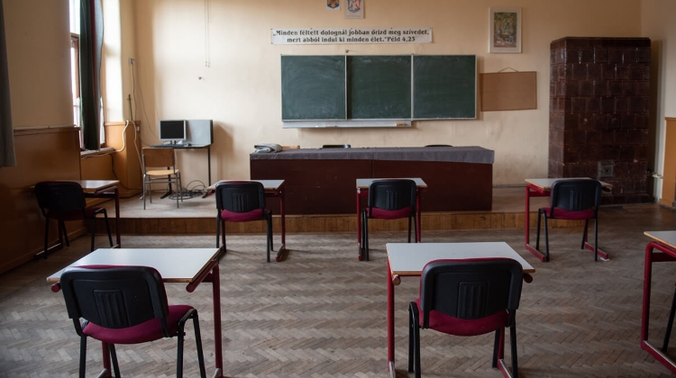 Bomb Threats Close Schools Around Hungary