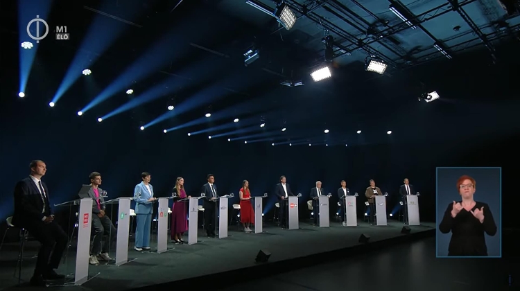 Hungarian Opinion: Public TV Airs Live Electoral Debate
