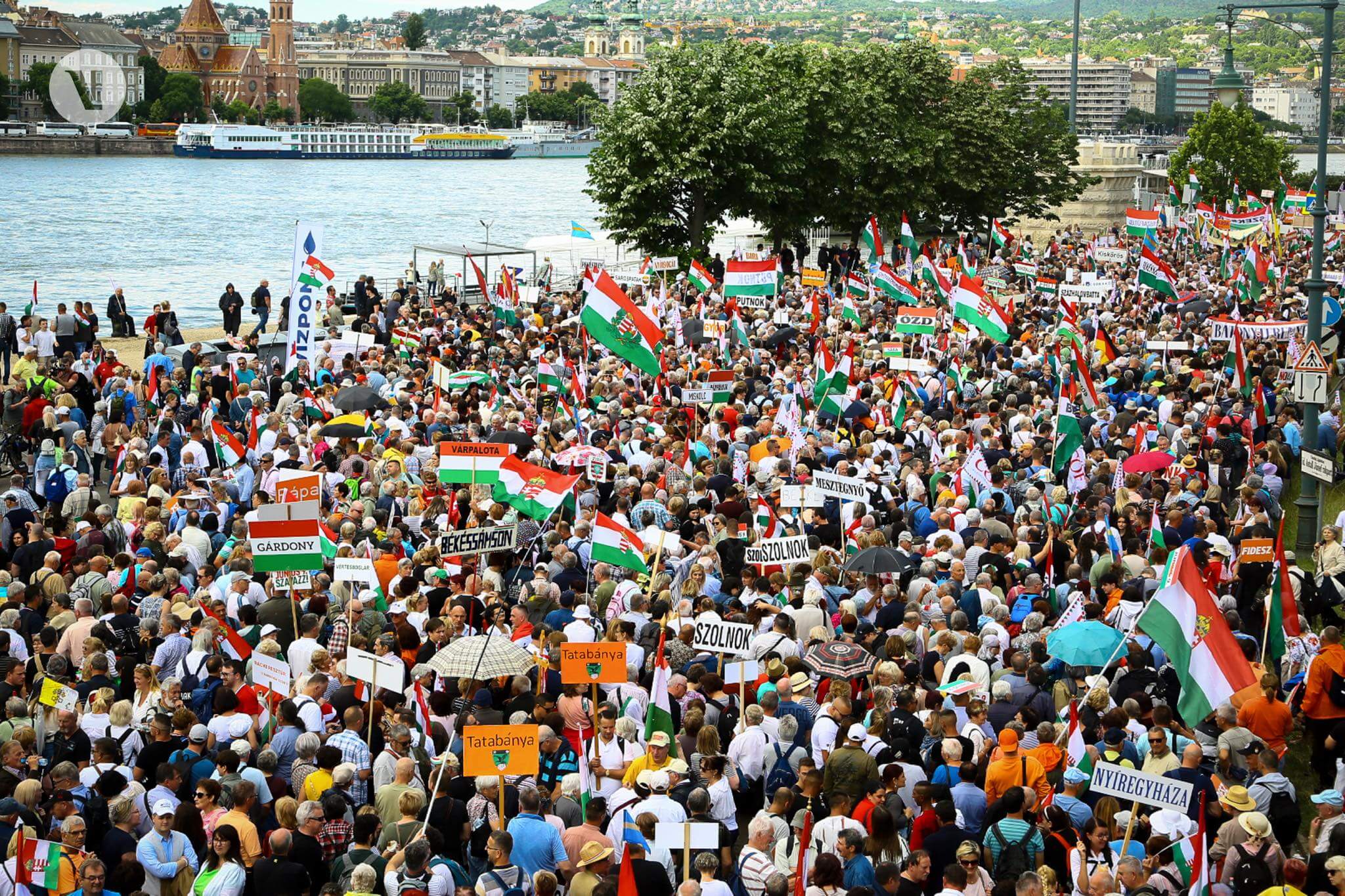 Opinion: Fidesz Still Number One, TISZA Strong Second - New Era in Hungarian Politics?