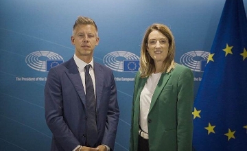 'Hungary Most Corrupt & 2nd Poorest State in EU', Says Magyar -  Who Will Take EP Seat