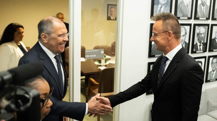 War, Lukoil & Nuclear Power: Hungarian FM Holds Talks With Russia's Lavrov in New York