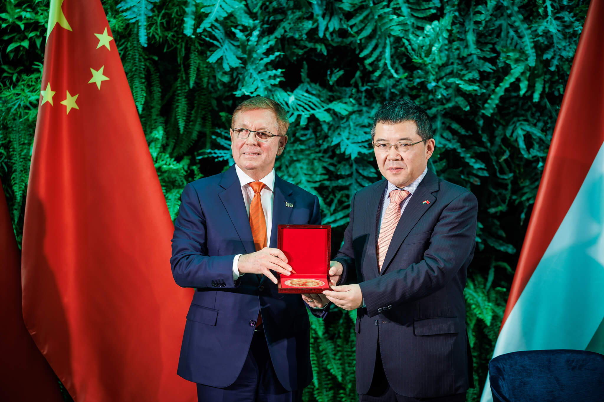 New Coins Commemorate 75th Anniversary of Hungarian-Chinese Diplomatic Ties