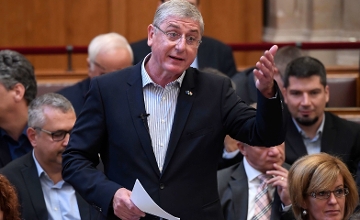 Traitor Remarks Result in Fine of Over HUF 14 Million for Former PM Gyurcsany