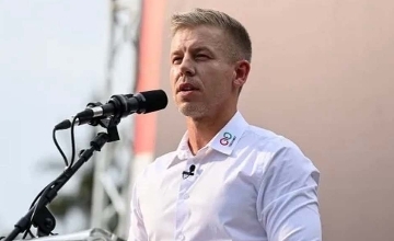 Magyar Warns Self-Appointed Political Wannabes in Hungary Not to Latch on to Tisza