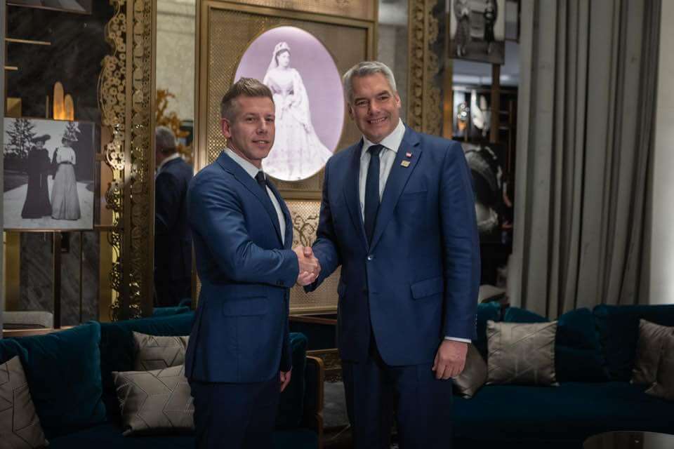 Magyar Meets Austrian Chancellor in Budapest